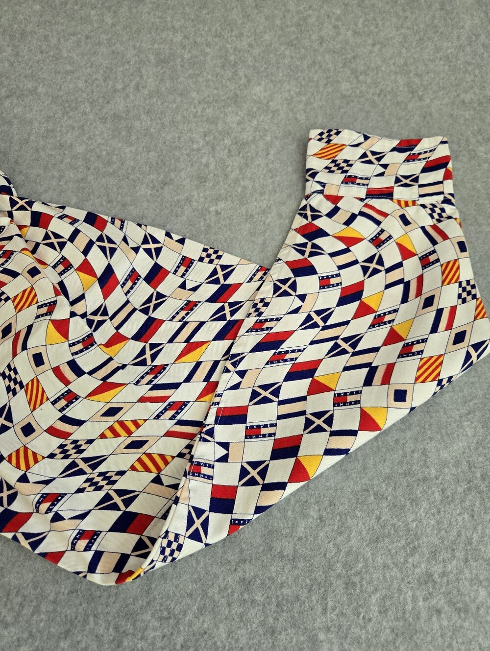 Tommy Jeans Men's RLX COLOR Block Rugby/Skate Button Down Shirt Large NEW - Picture 13 of 15